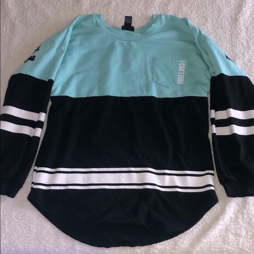 Women’s Long Sleeve Sweatshirt